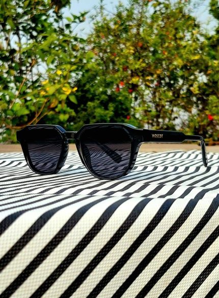 Tom Ford Square Frame Gradient Black Sunglasses
